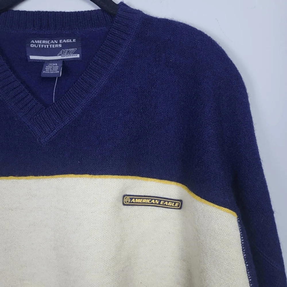 VTG American Eagle Mens Wool V Neck Sweater XXL Blue Preppy 90s Winter Cozy NWT